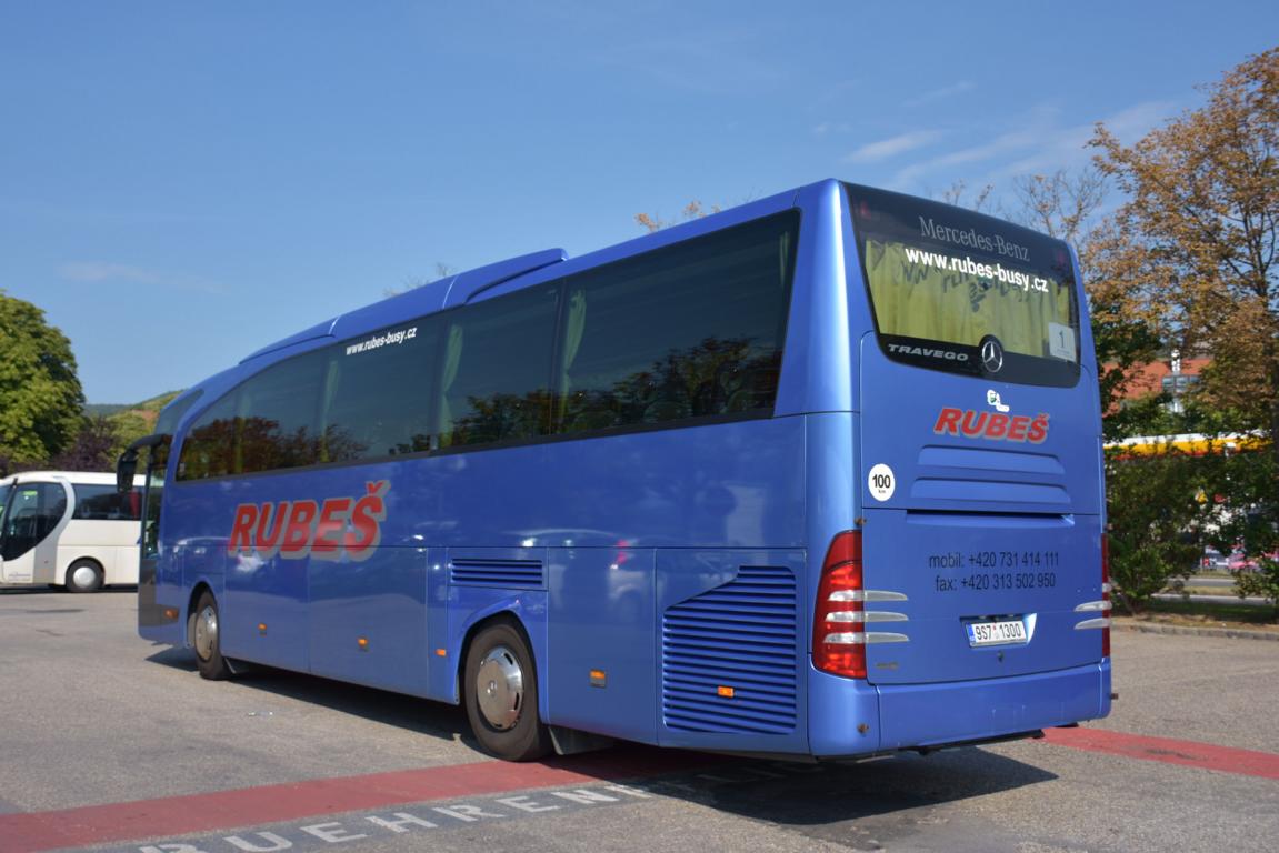 Mercedes Travego von Rubes Reisen aus der CZ 2017 in Krems. 