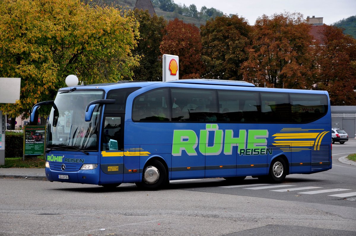 Mercedes Travego von Rhe Reisen aus der BRD in Krems.