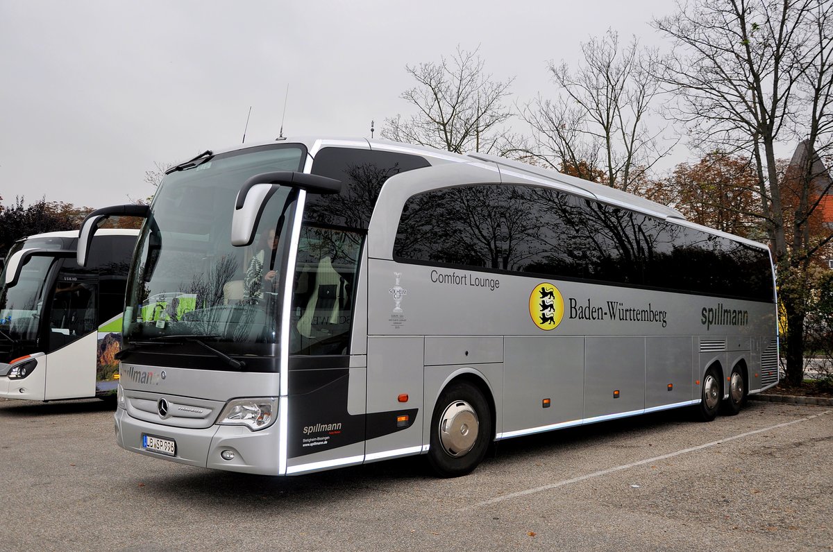 Mercedes Travego von Spillmann Reisen aus der BRD in Krems gesehen.