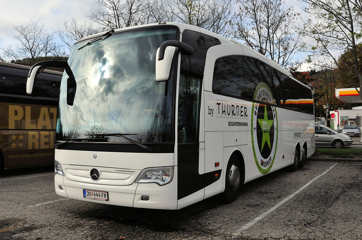 Mercedes Travego von Thurner Reisen aus sterreich in Krems gesehen.