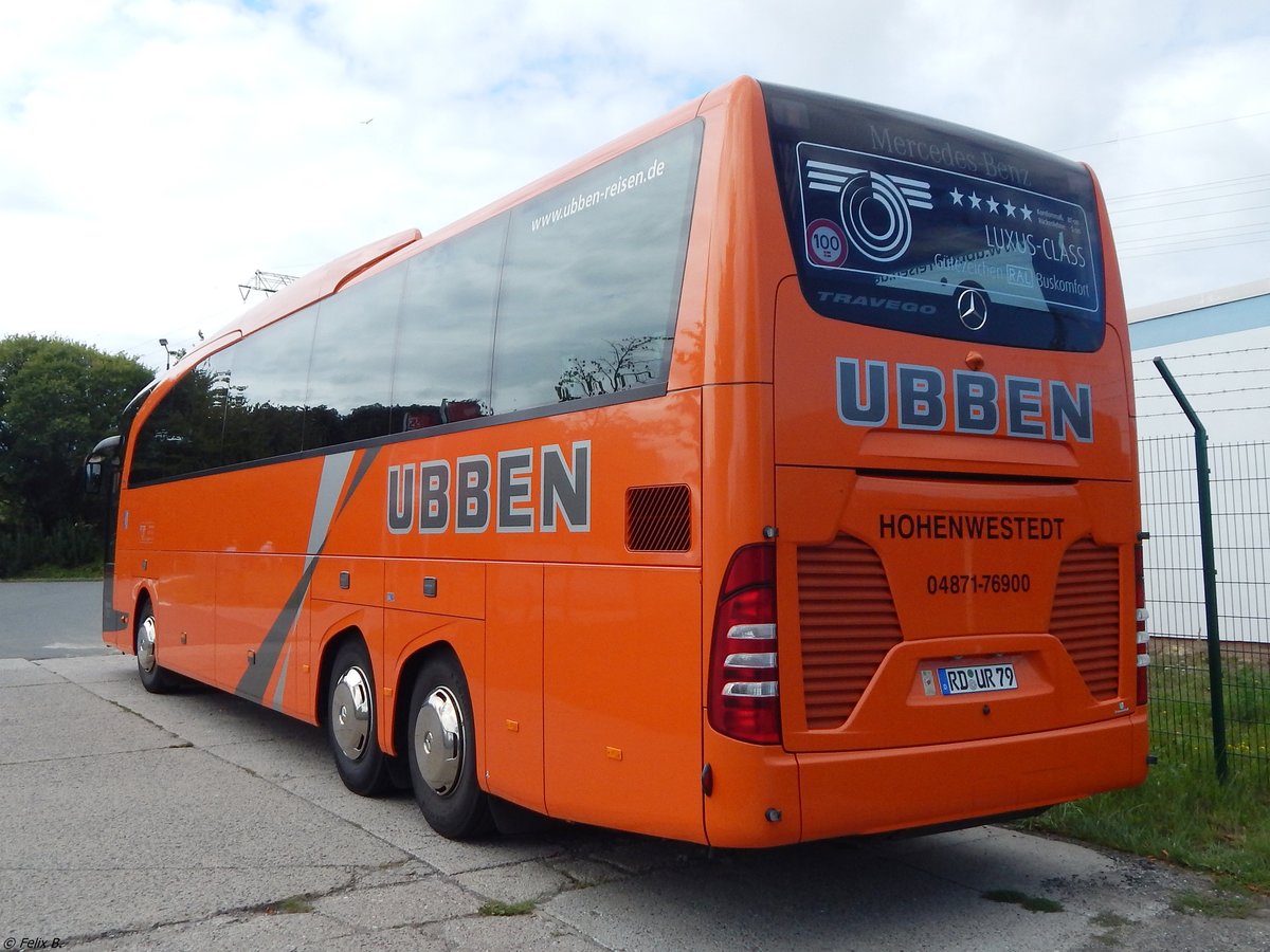 Mercedes Travego von Ubben aus Deutschland in Mukran. 