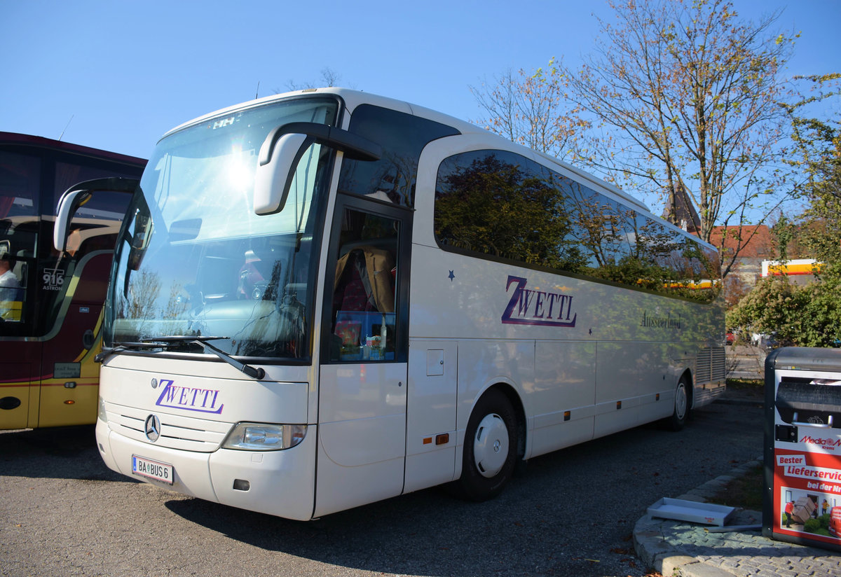 Mercedes Travego von Zwetti Bus & Taxi aus sterrech in Krems.