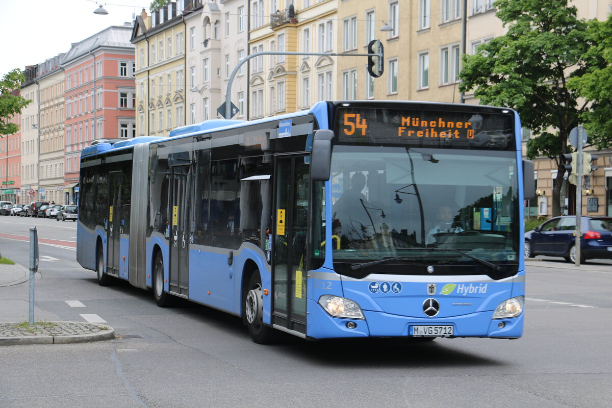 MVG Mnchen - Nr. 5712/M-VG 5712 - Mercedes am 26. Mai 2021 in Mnchen (Aufnahme: Martin Beyer)