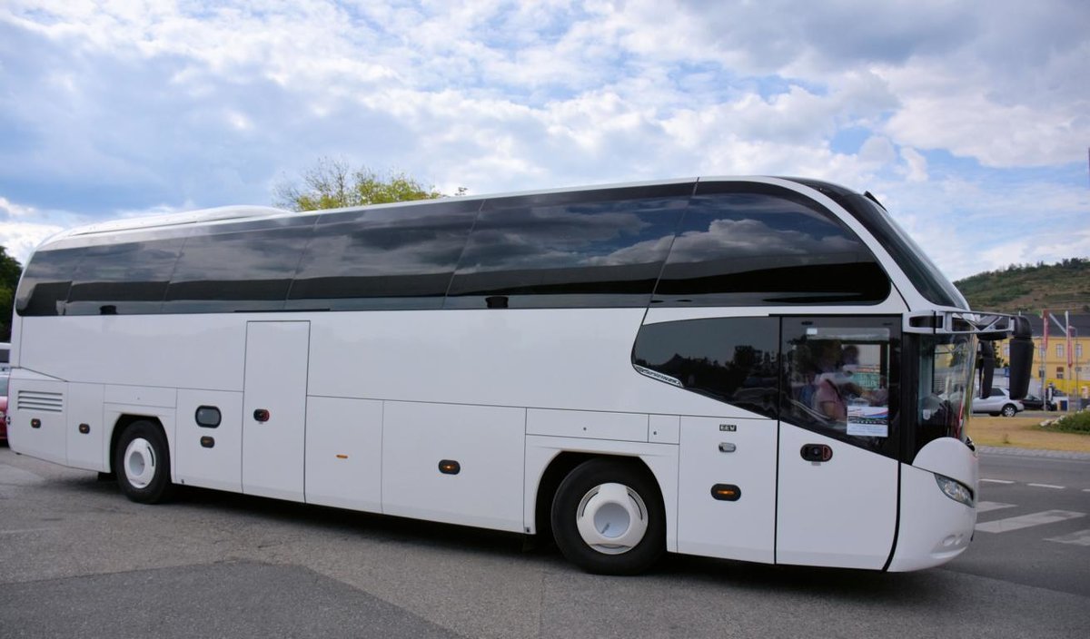 Neoplan Cityliner aus sterreich 2017 in Krems.