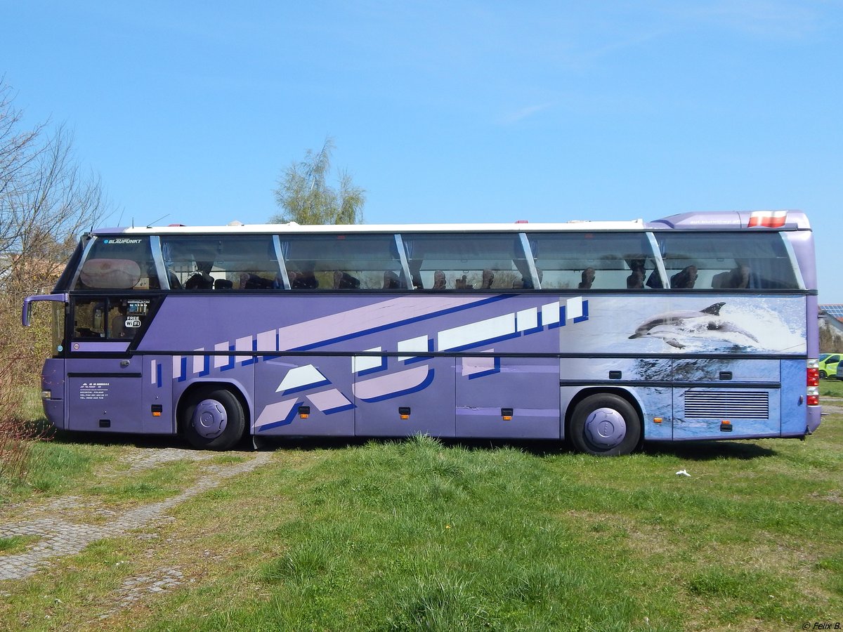 Neoplan Cityliner von Autokarowe Usługi Turystyczne Dariusz Nowak aus Polen in Sassnitz.