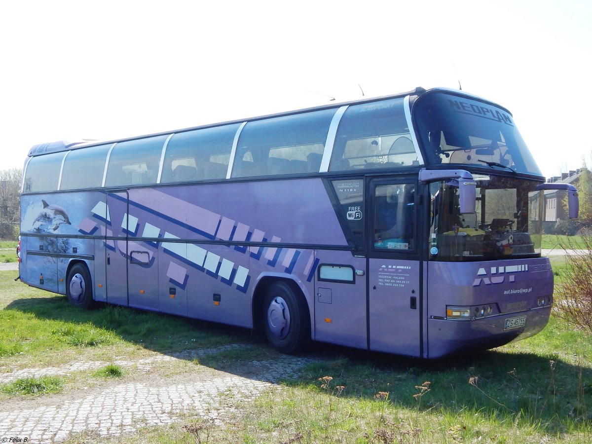 Neoplan Cityliner von Autokarowe Usługi Turystyczne Dariusz Nowak aus Polen in Sassnitz.