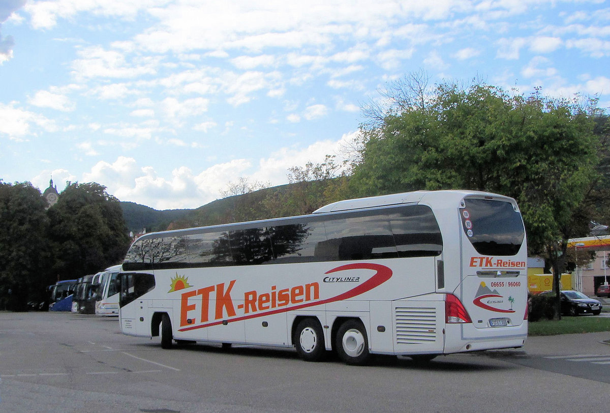 Neoplan Cityliner von ETK-Reisen aus der BRD in Krems gesehen.