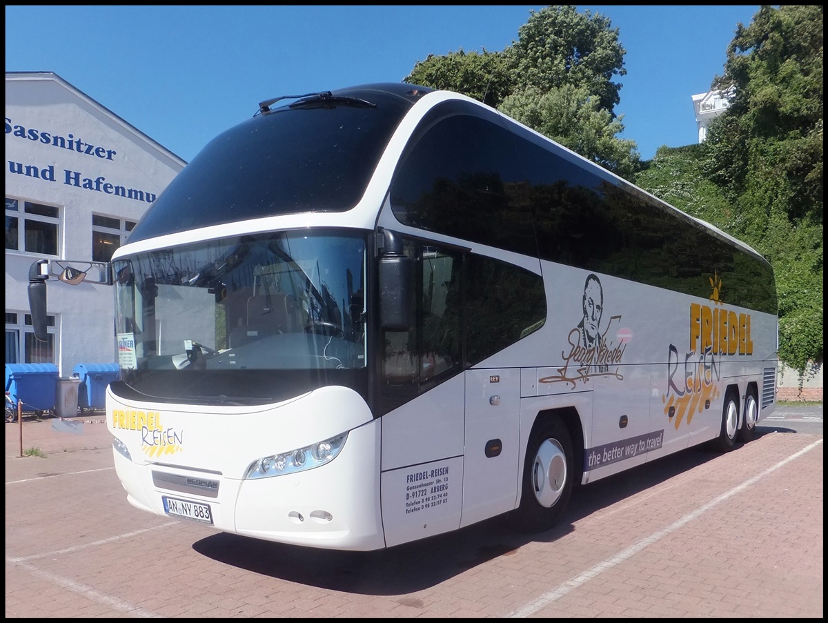 Neoplan Cityliner von Friedel Reisen aus Deutschland im Stadthafen Sassnitz.