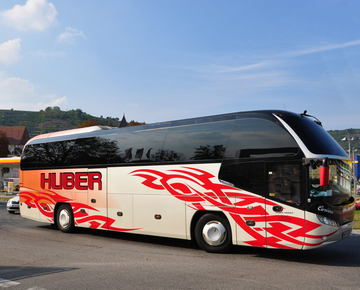 Neoplan Cityliner von HUBER Reisen aus sterreich in Krems.