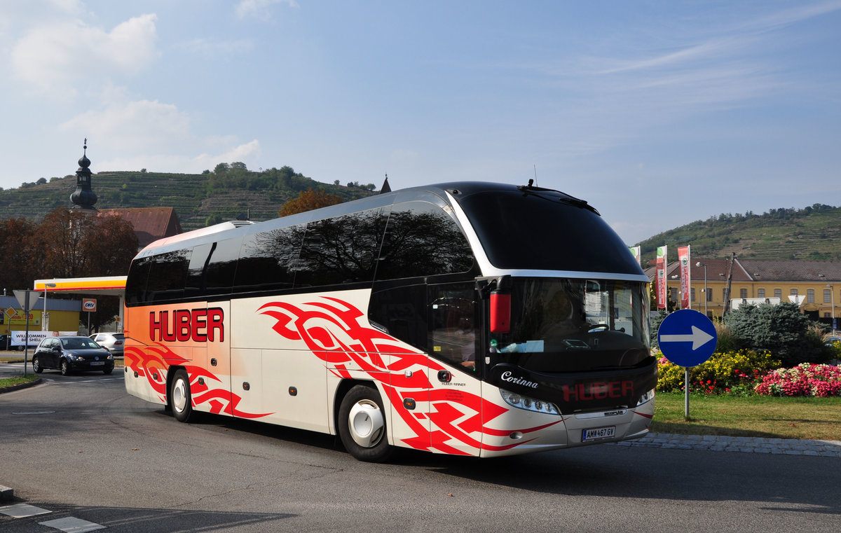 Neoplan Cityliner von HUBER Reisen aus sterreich in Krems.