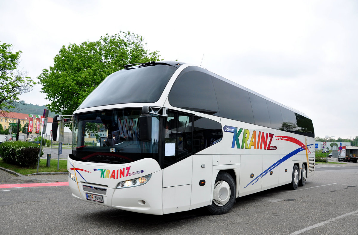 Neoplan Cityliner von Johann Krainz Busreisen aus sterreich in Krems gesehen.