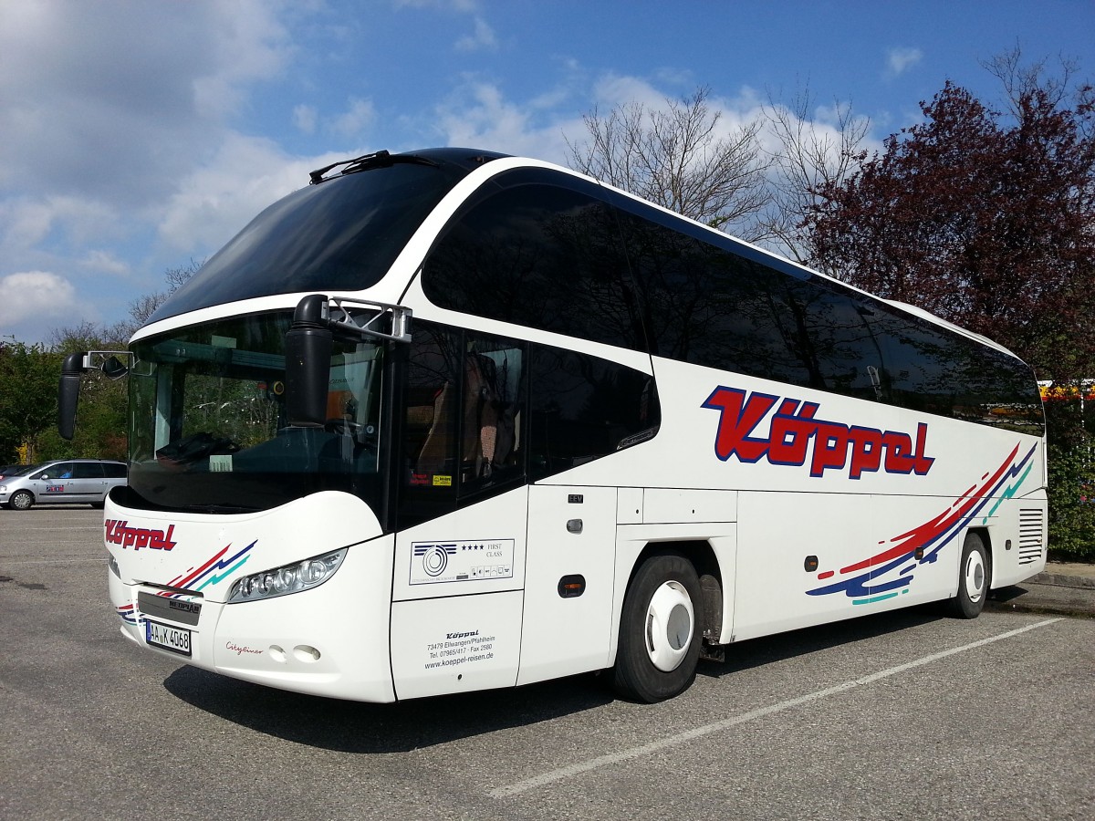 Neoplan Cityliner von Kppal aus Deutschland am 14.4.2014 in Krems gesehen.