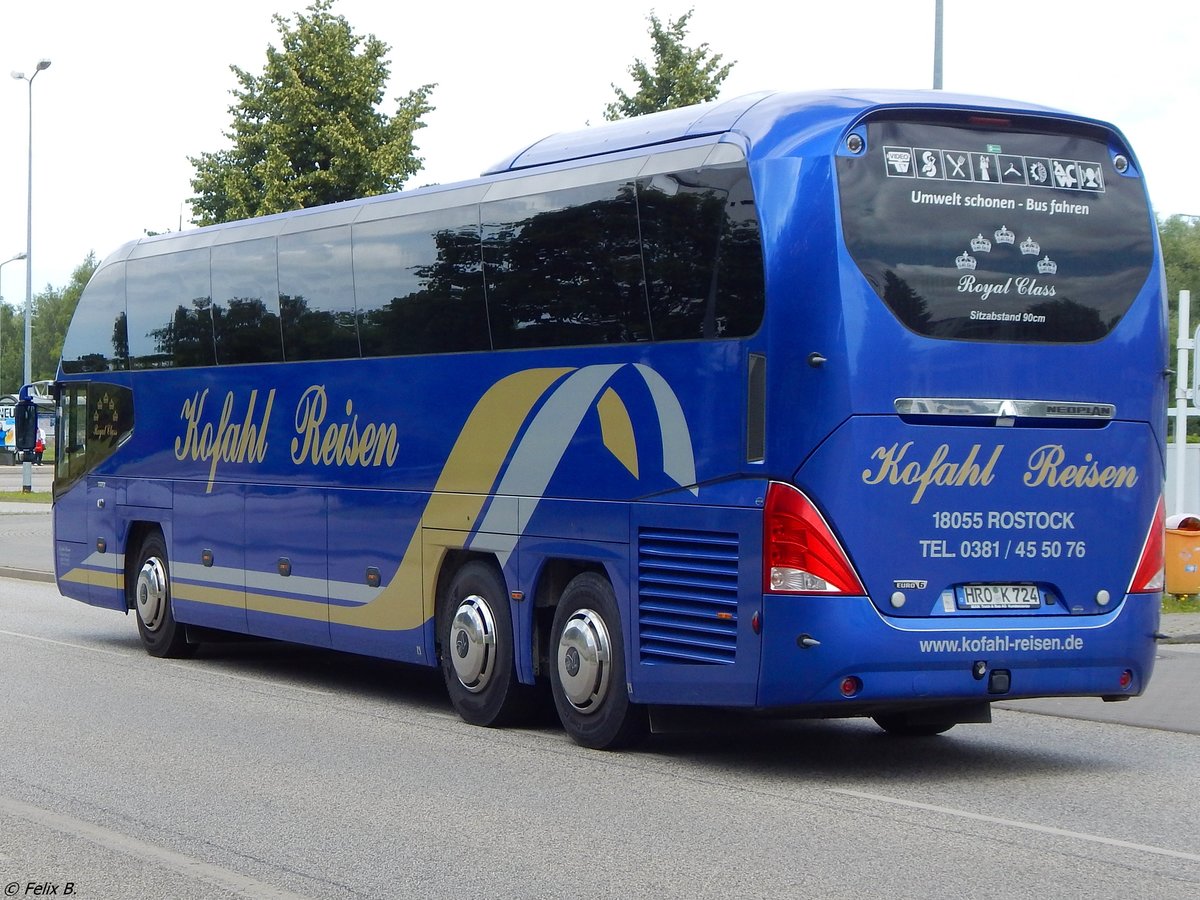 Neoplan Cityliner von Kofahl Reisen aus Deutschland in Rostock. 