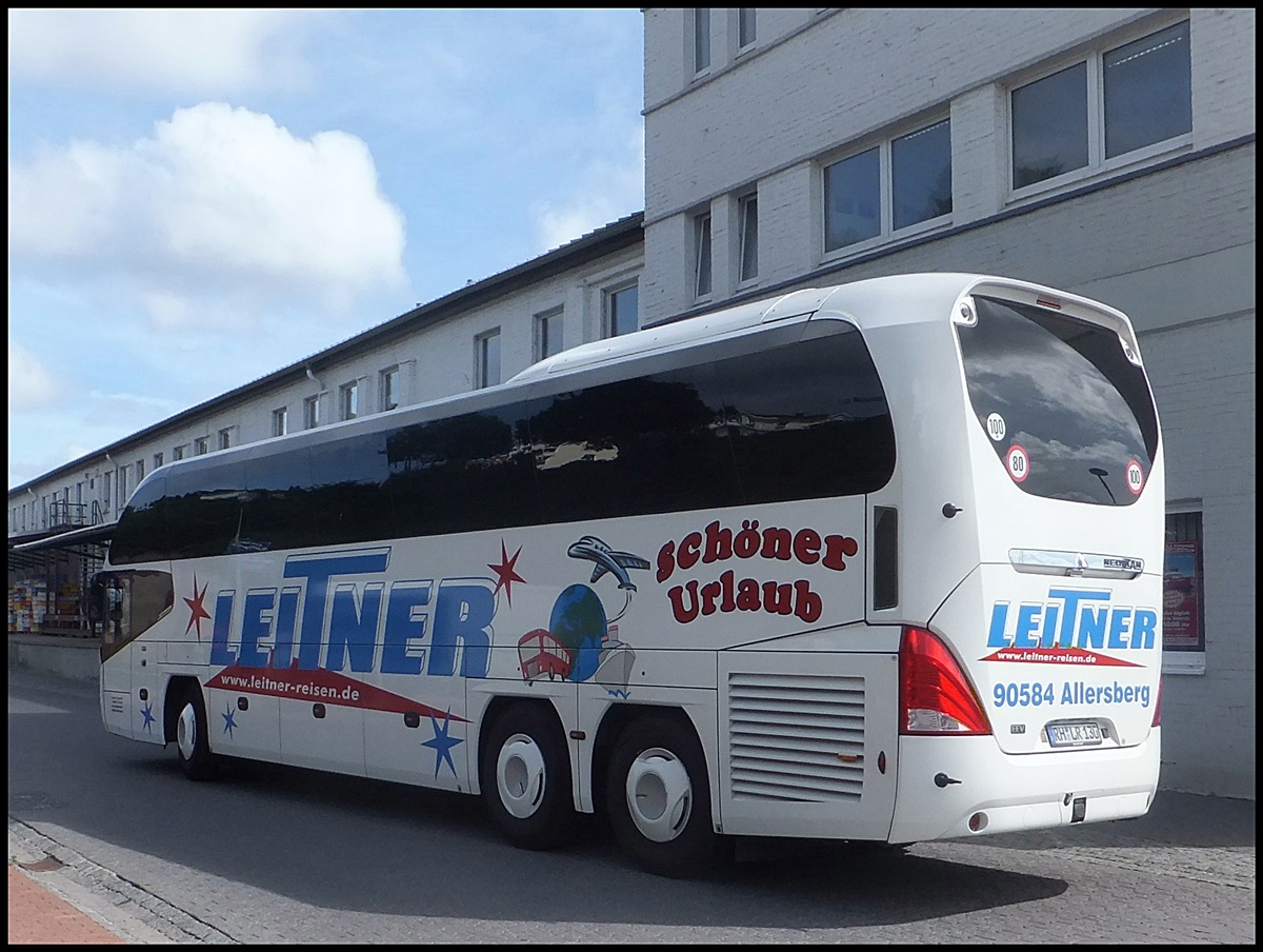 Neoplan Cityliner von Leitner aus Deutschland im Stadthafen Sassnitz.