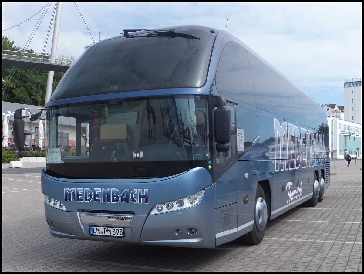 Neoplan Cityliner von Medenbach aus Deutschland im Stadthafen Sassnitz.