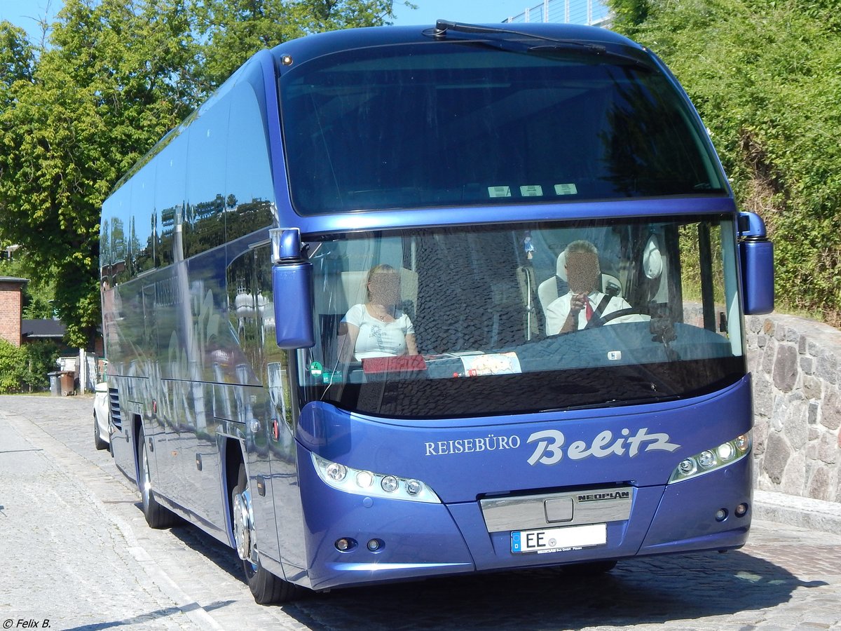 Neoplan Cityliner vom Reisebüro Belitz aus Deutschland im Stadthafen Sassnitz.