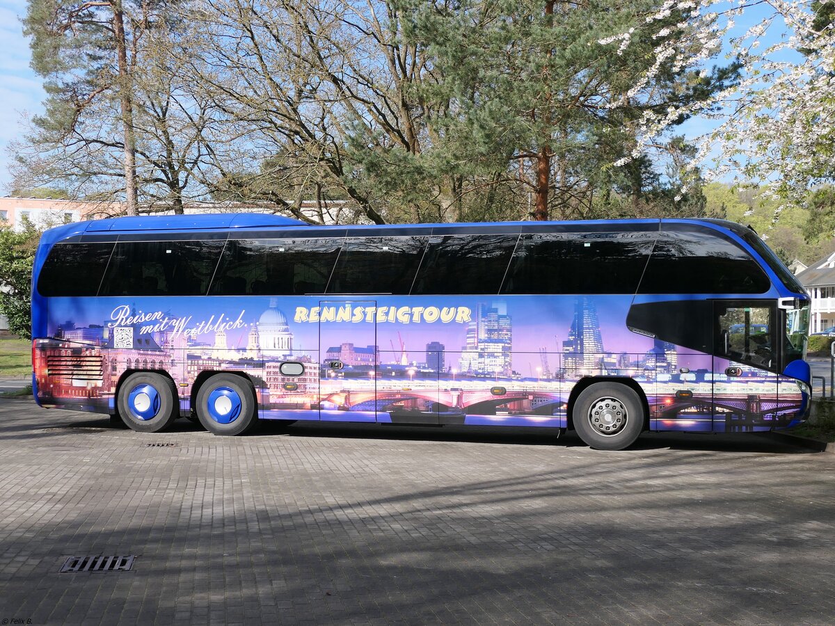 Neoplan Cityliner von Rennsteigtour aus Deutschland (ex Bischoff Touristik) in Binz. 