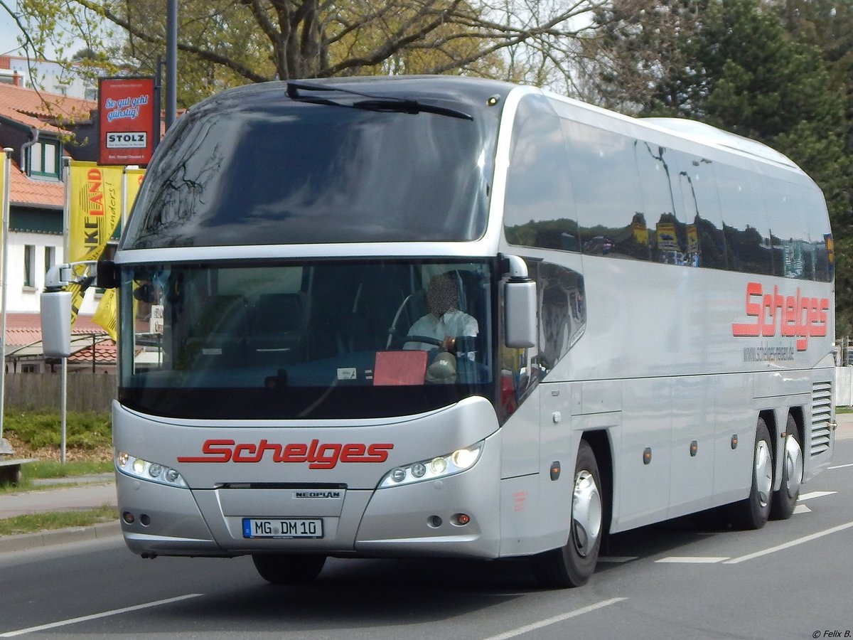 Neoplan Cityliner von Schelges aus Deutschland in Binz. 