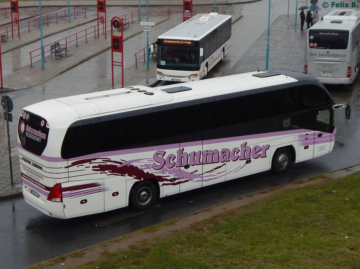 Neoplan Cityliner von Schumacher aus Deutschland in Neubrandenburg. 