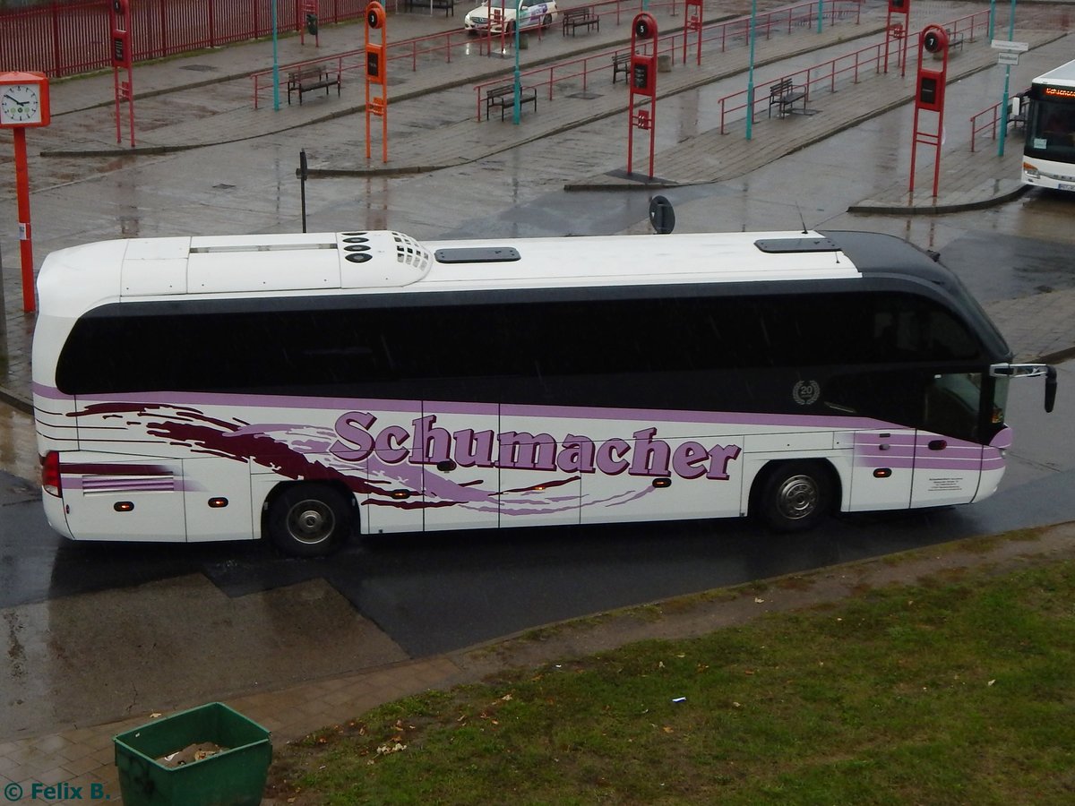 Neoplan Cityliner von Schumacher aus Deutschland in Neubrandenburg. 