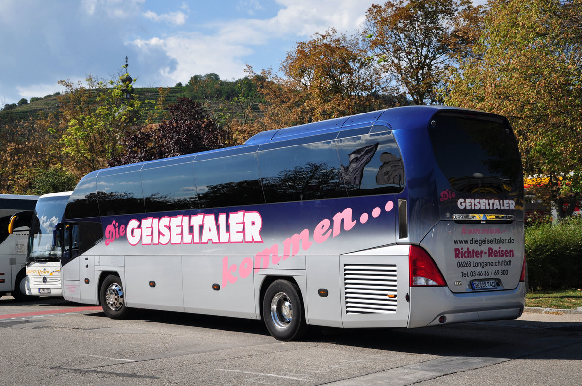 Neoplan Cityliner von Volker Richter Reisen aus der BRD in Krems gesehen.