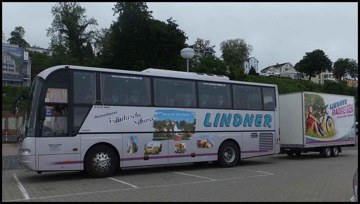 Neoplan Euroliner von Lindner aus Deutschland im Stadthafen Sassnitz.