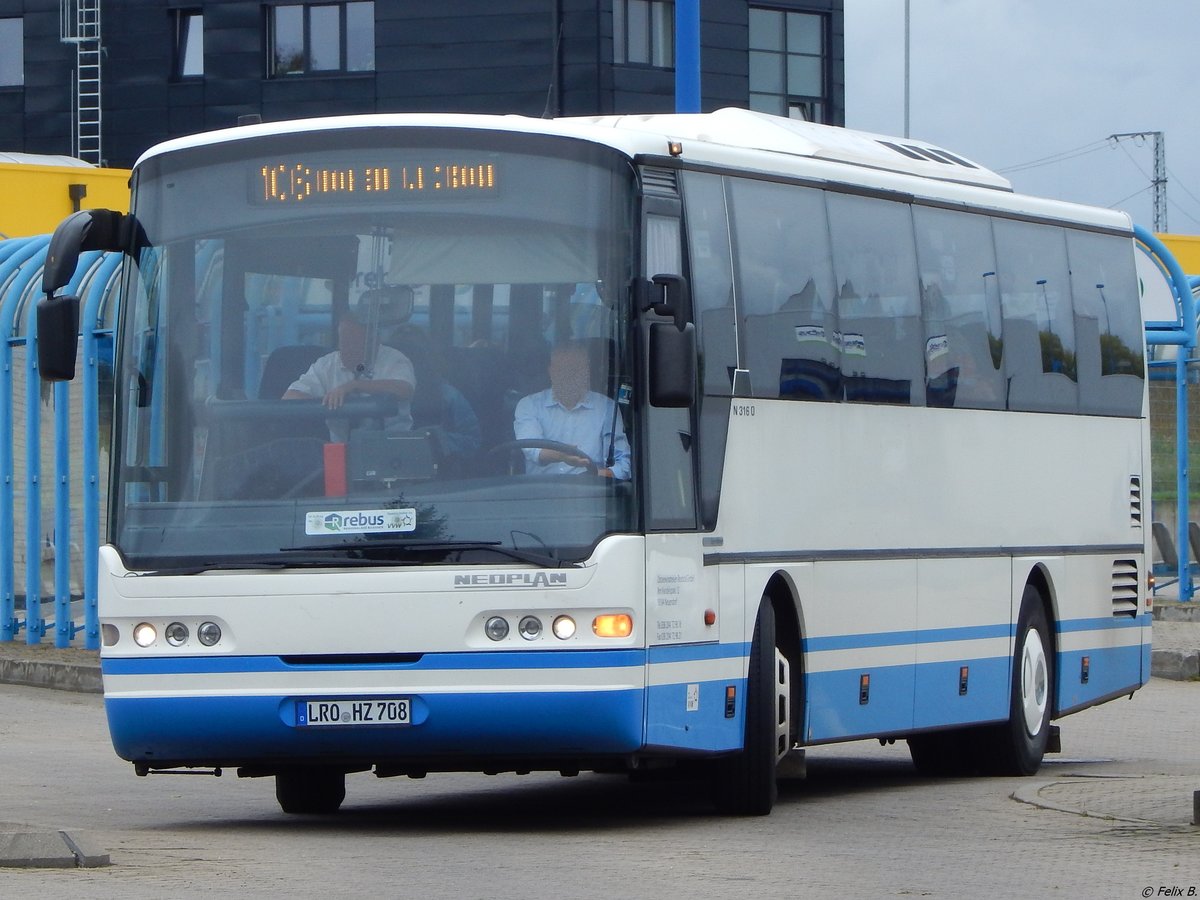 Neoplan Euroliner von Ostseewindreisen aus Deutschland in Rostock. 