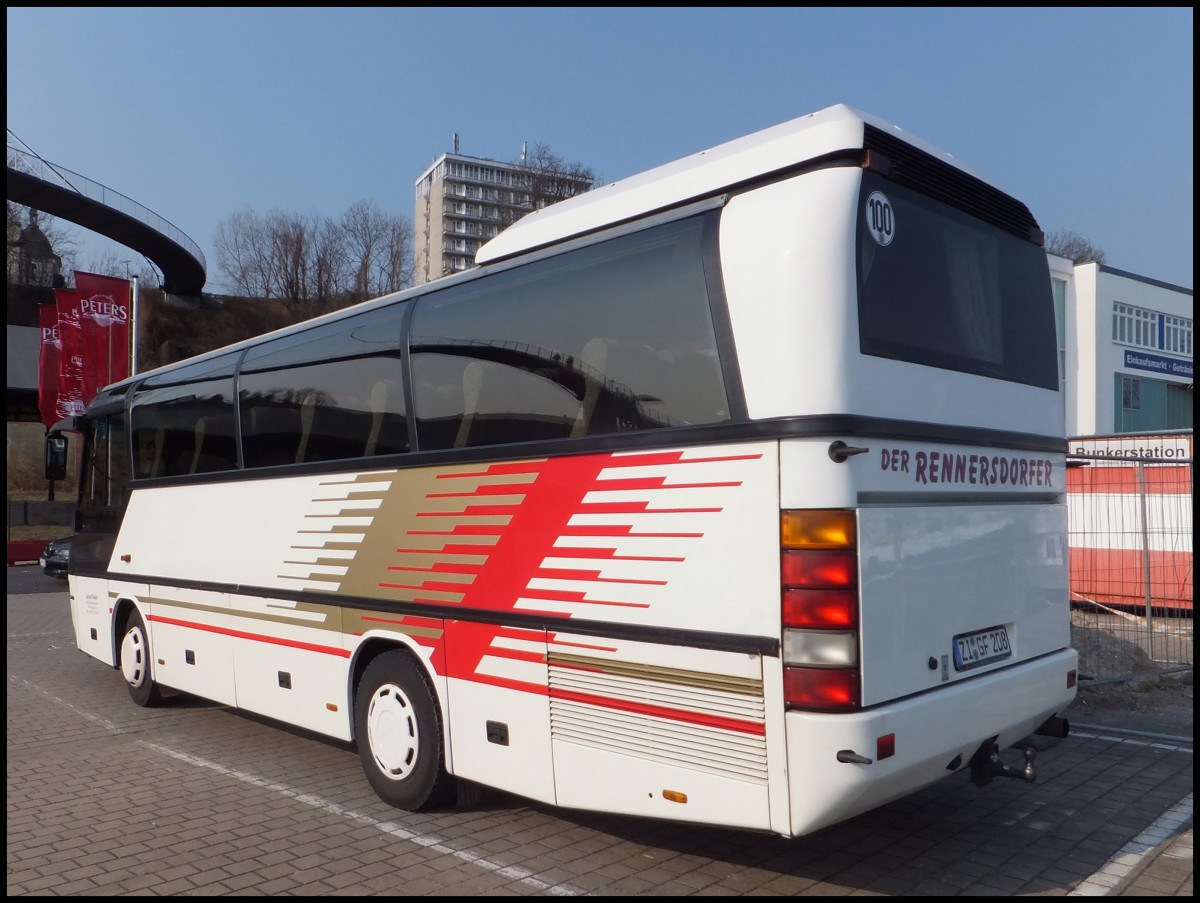 Neoplan Jetliner von Der Rennersdorfer aus Deutschland im Stadthafen Sassnitz.