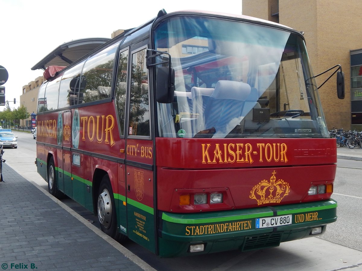 Neoplan Jetliner von Kaiser-Tour aus Deutschland in Potsdam.