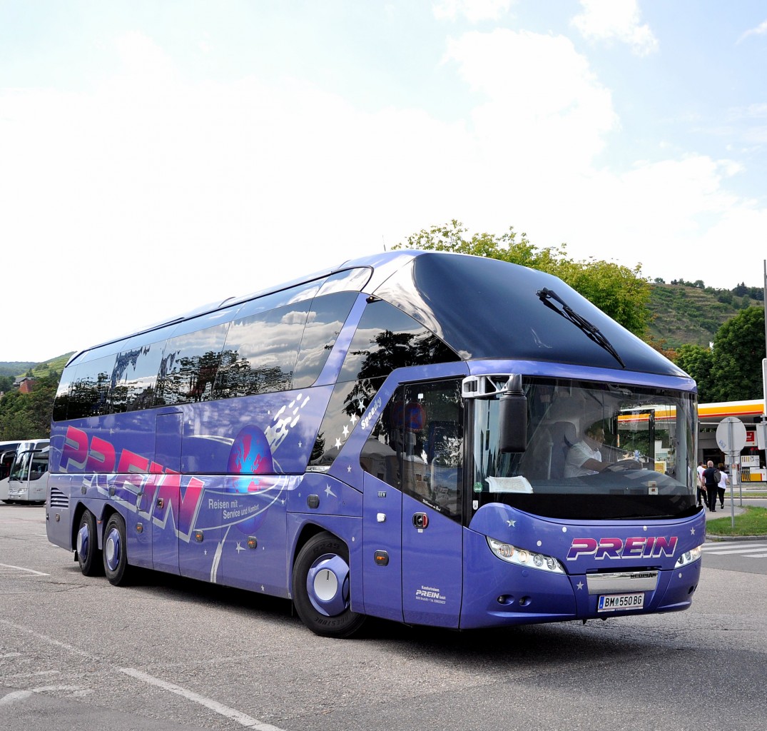 Neoplan Starliner von Prein Komfortreisen aus Bruck an der Mur in der Steiermark/Österreich.