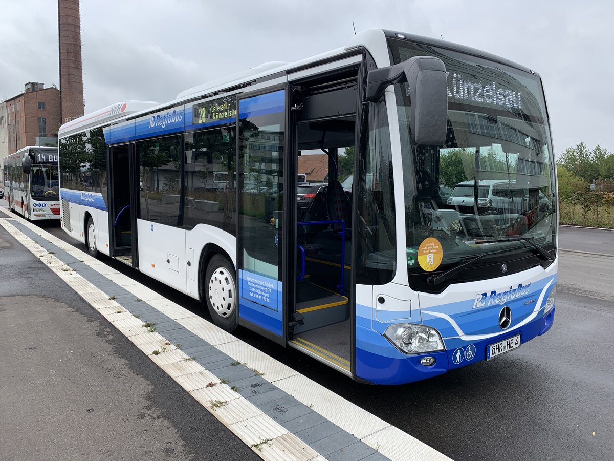 öHR-HE 4 (Baujahr 2019) von Herbold steht am 1.9.2020 am Bahnhof in Hessental.