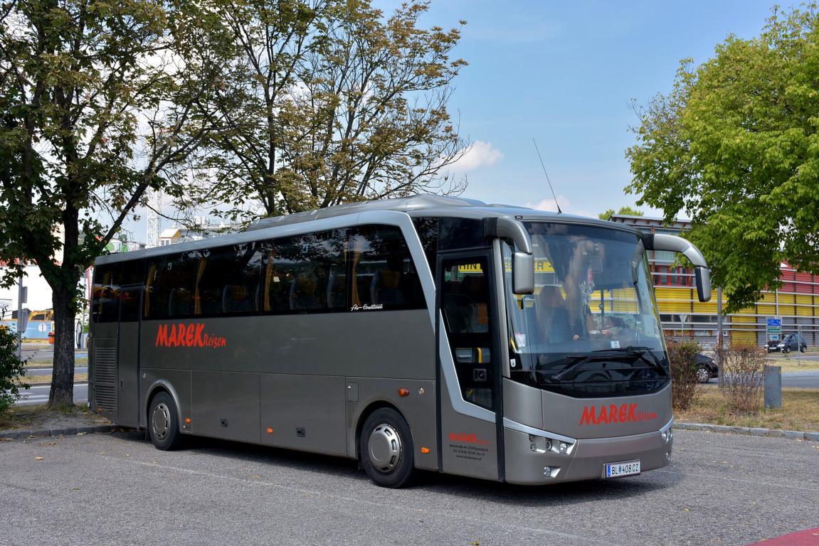 Otokar Vectio von MAREK Reisen aus sterreich 06/2017 in Krems.