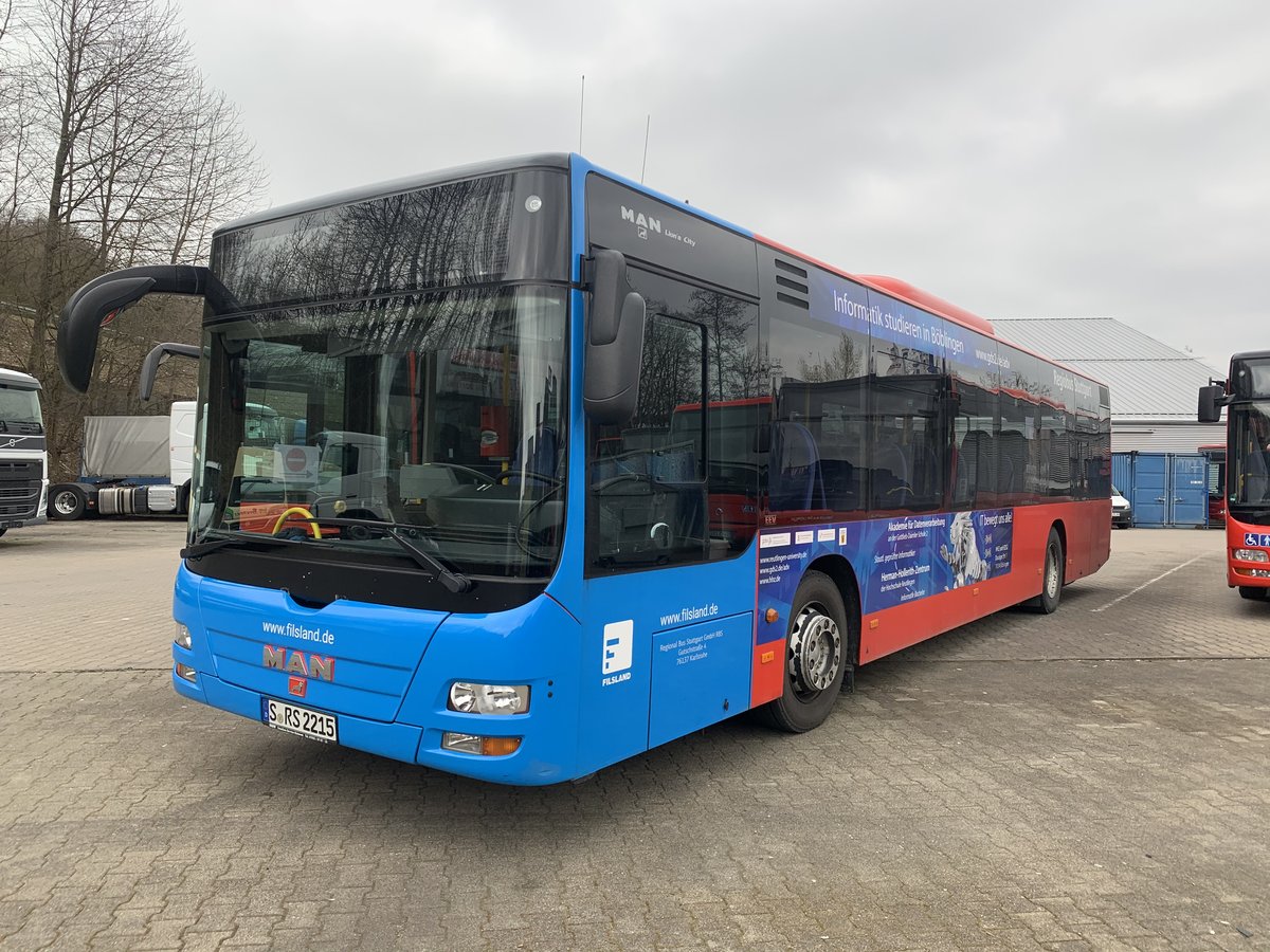 S-RS 2215 (Baujahr 2012) von Regiobus Stuttgart fhrt normalerweise in Gppingen und steht am 29.3.2020 in Aalen.