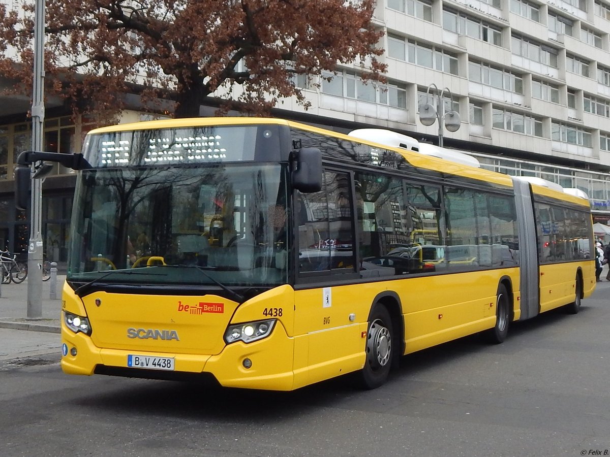 Scania Citywide der BVG in Berlin. 