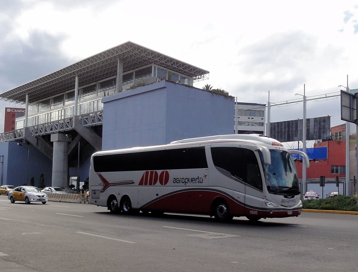 Scania Irizar Airportshuttle in Mexico City gesehen.