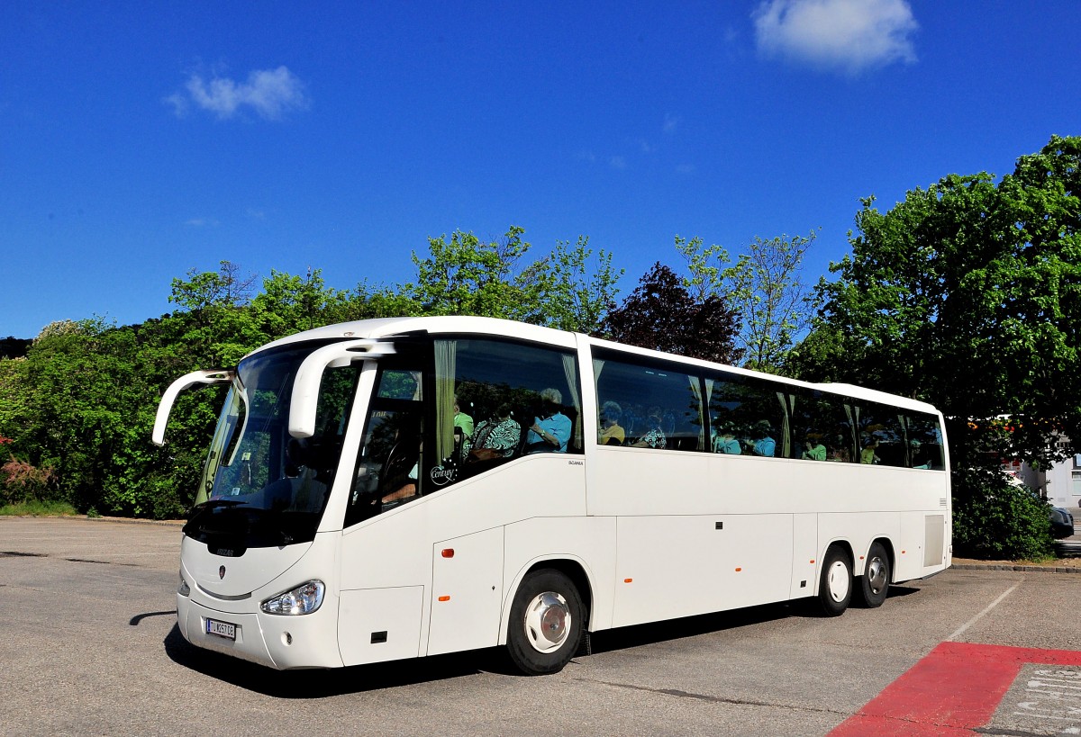 Scania Irizar aus Niedersterreich im Mai 2014 in Krems gesehen.