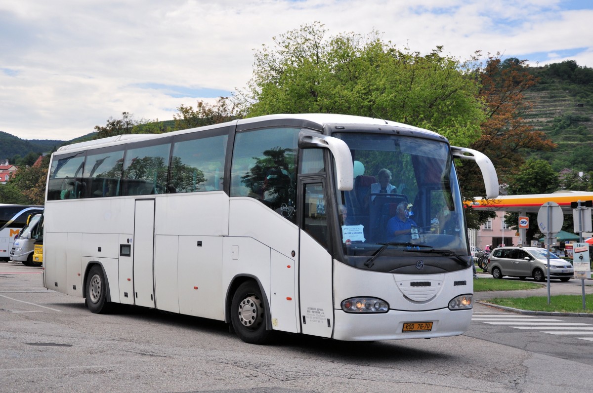 Scania Irizar aus Ungarn am 12.Juli 2014 in Krems gesehen.