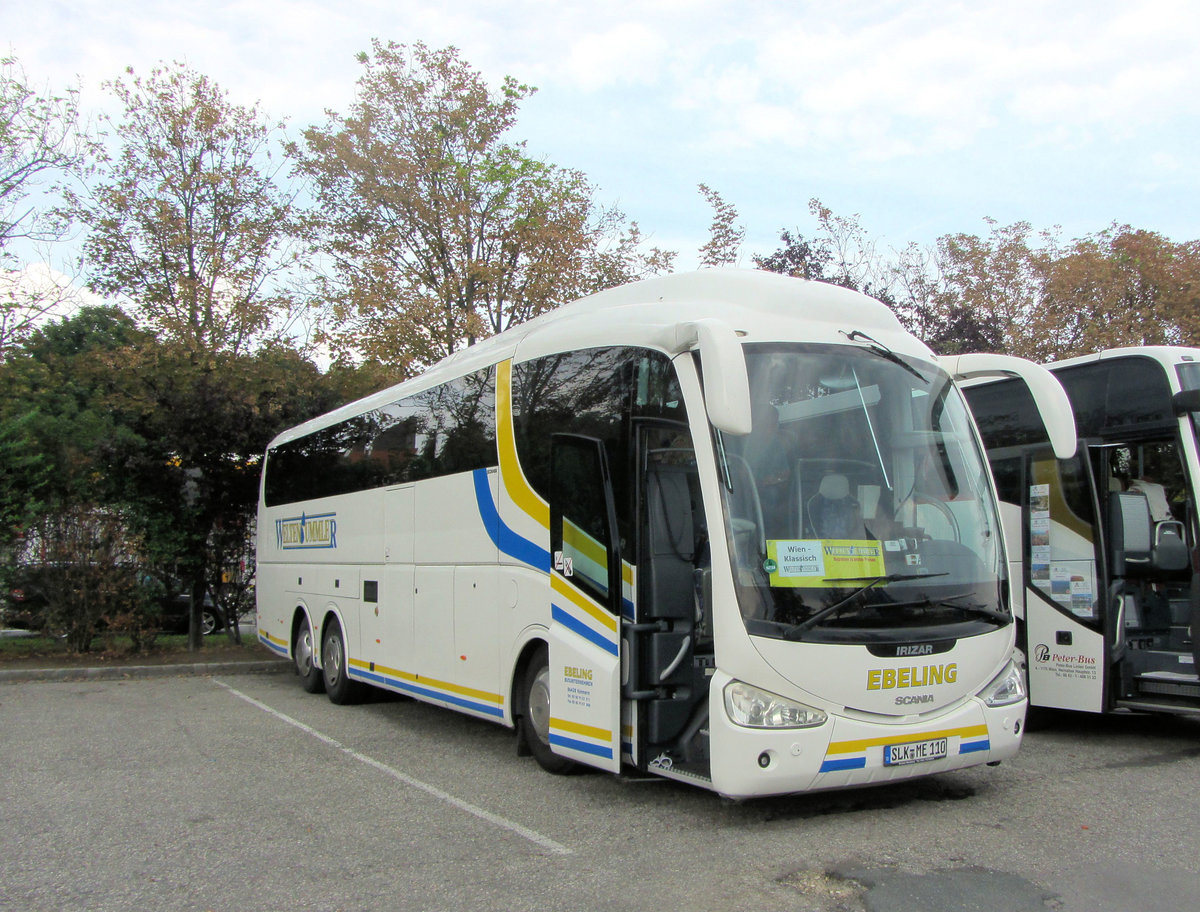 Scania Irizar von Ebeling Reisen aus der BRD in Krems gesehen.