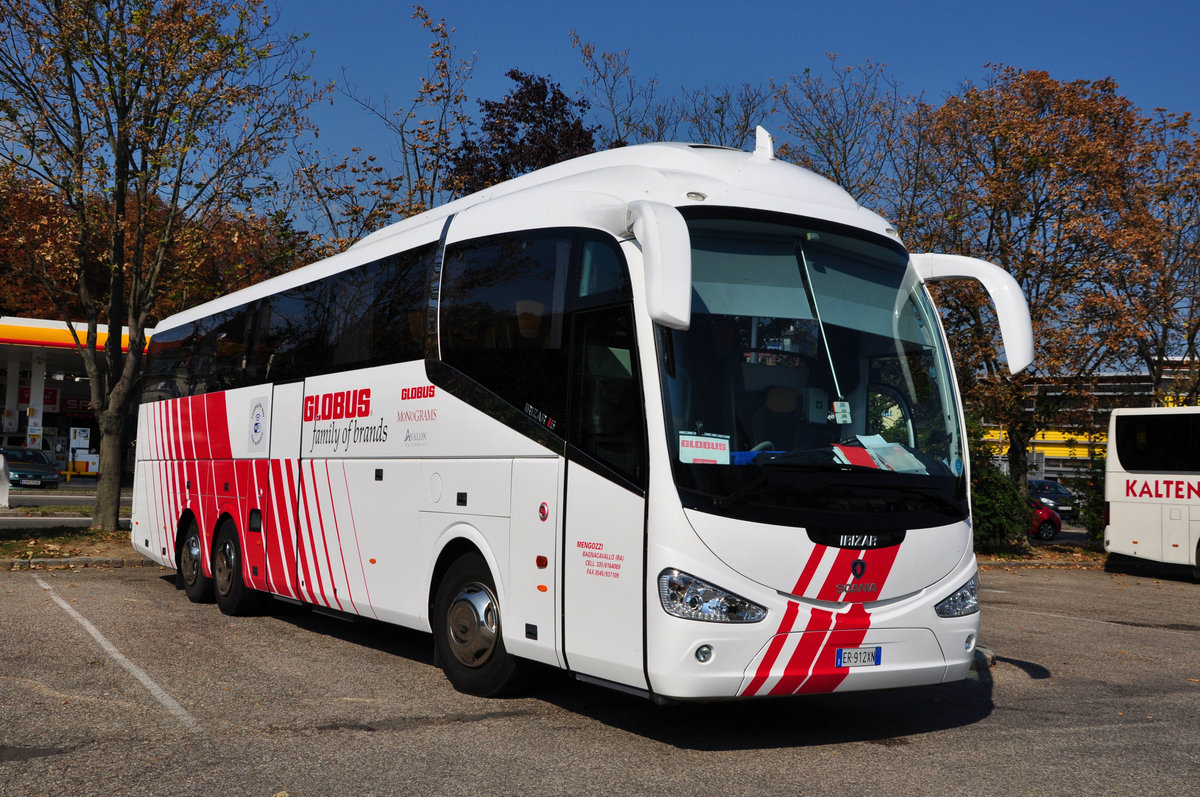 Scania Irizar i6 von MENGOZZI aus Italien in Krems.