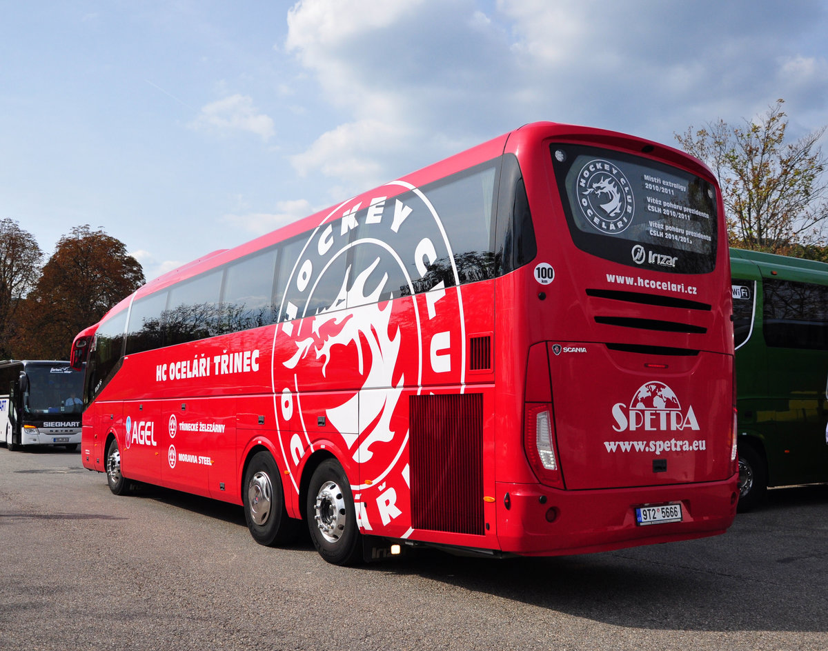 Scania Irizar i6 von Spetra Reisen aus der CZ in Krems.