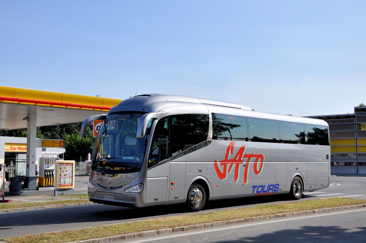 SCANIA IRIZAR von SATO-tour/Spanien  im Juli 2013 in Krems unterwegs.