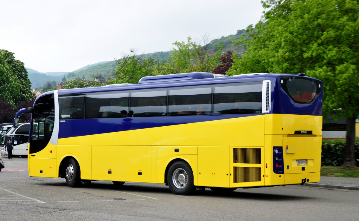 Scania OmniExpress aus sterreich in Krems gesehen.