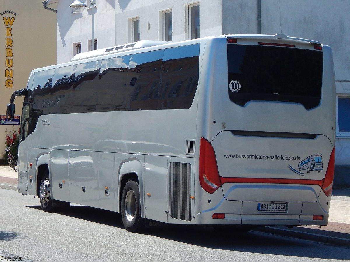 Scania Touring von IDL Tours aus Deutschland in Sassnitz.