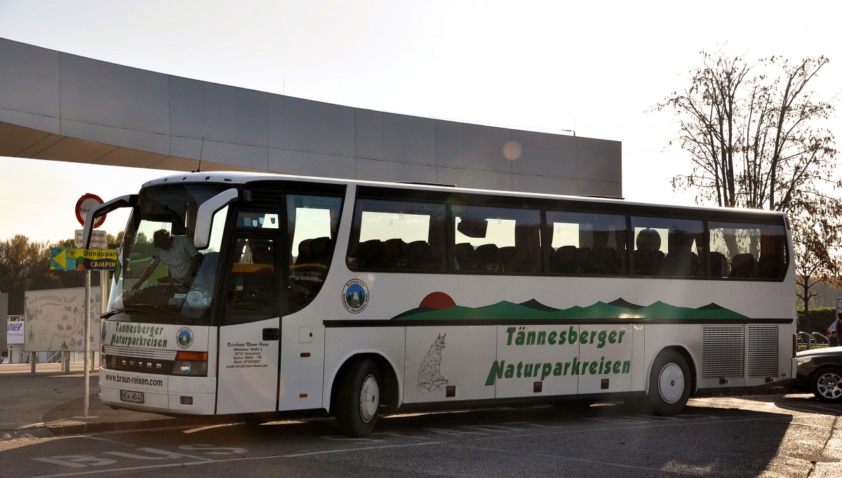 Setra 315 HD vom Reisedienst Werner Braun/BRD im Okt.2013 in Krems.