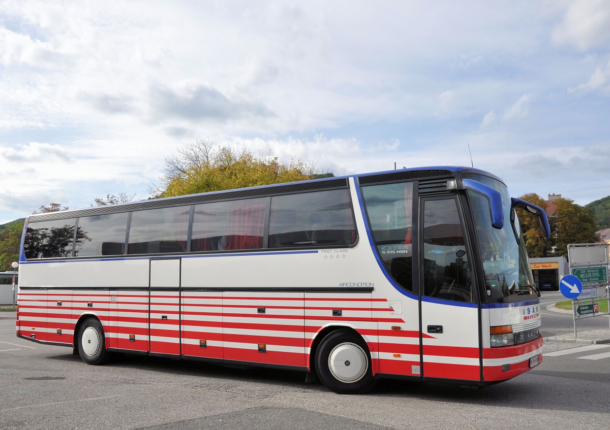 SETRA 315 HDH von ISAK Travel aus sterreich/Wien im September 2013 in Krems gesehen.