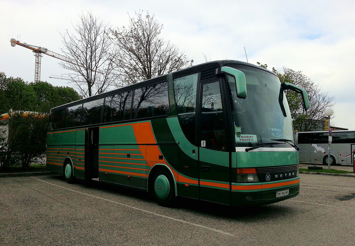 Setra 315 HDH in Krems.