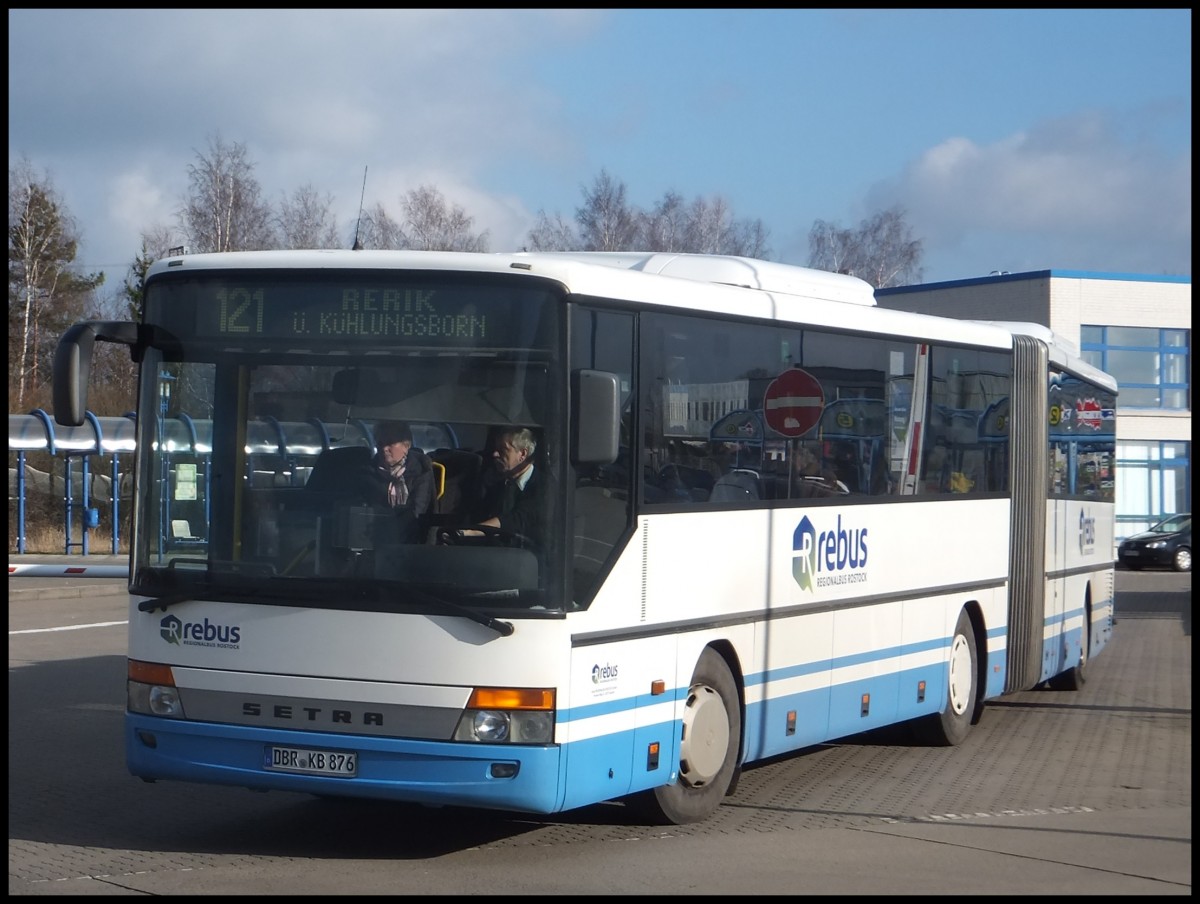 Setra 321 UL von Regionalbus Rostock in Rostock.