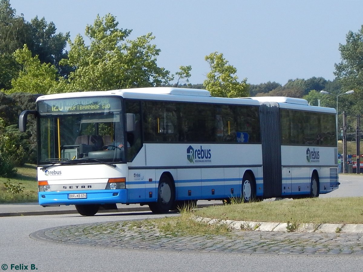 Setra 321 UL von Regionalbus Rostock in Rostock.