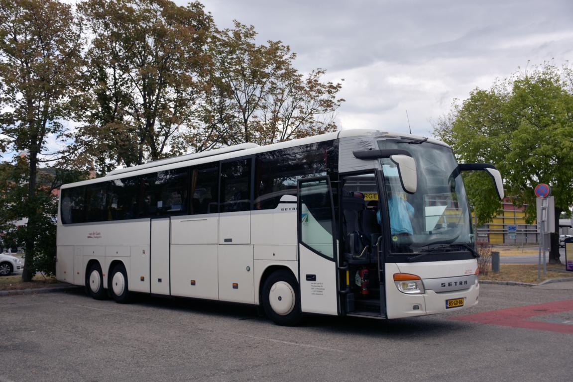 Setra 400er-Serie aus den NL 07/2017 in Krems.