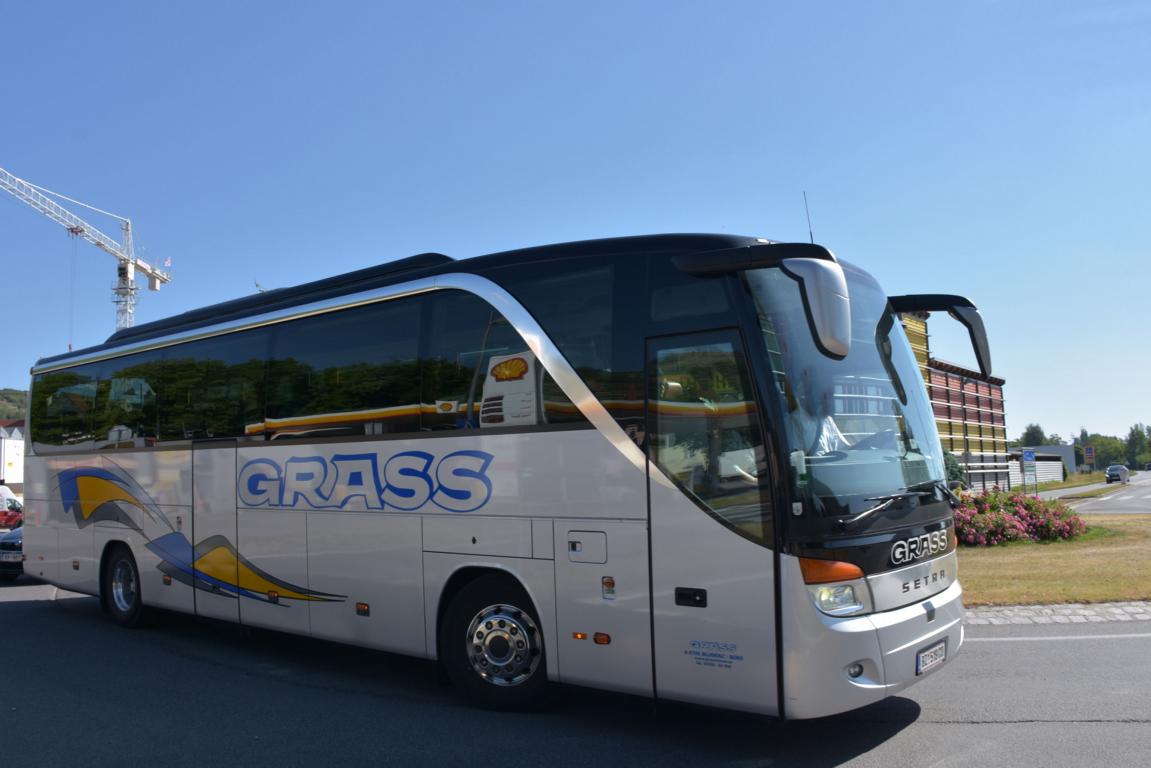 Setra 400er-Serie von GRASS Reisen aus sterreich 06/2017 in Krems.